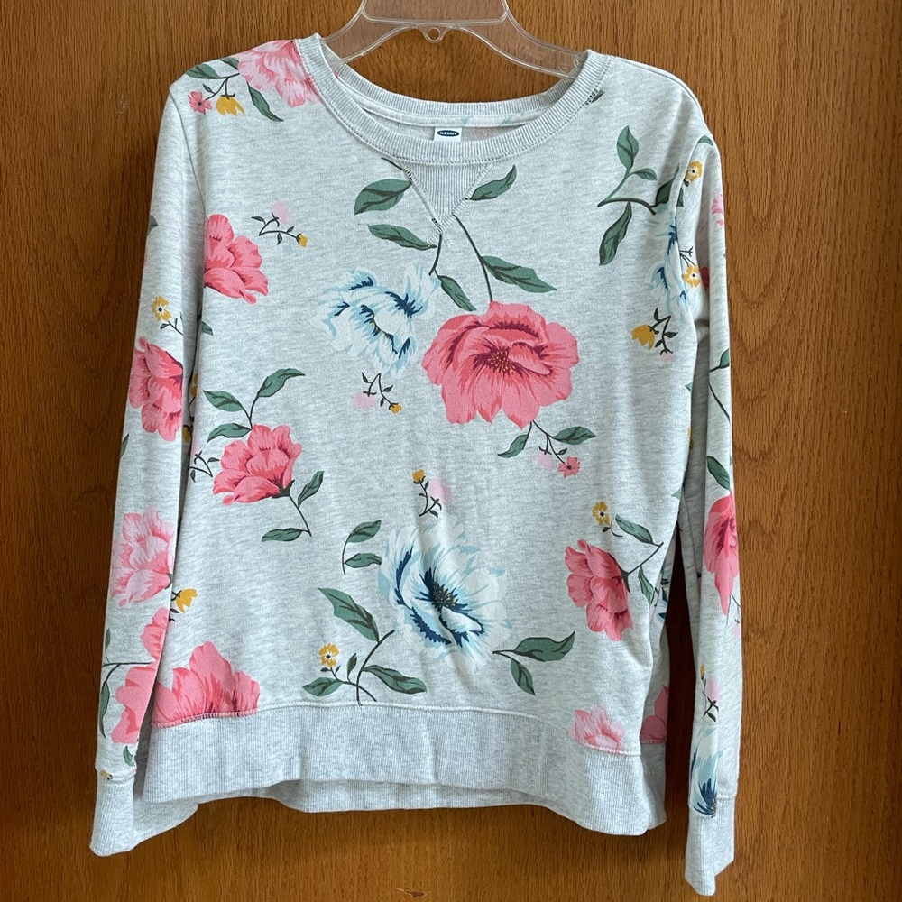 Long sleeve t shirt/light sweatshirt material